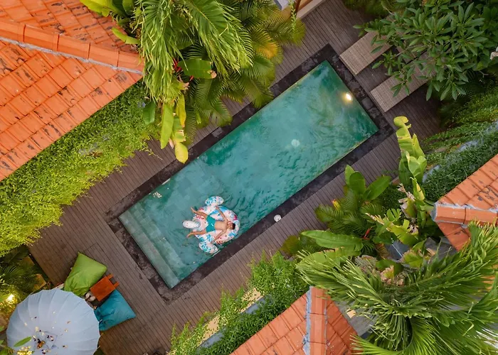 Villa Kemiri *