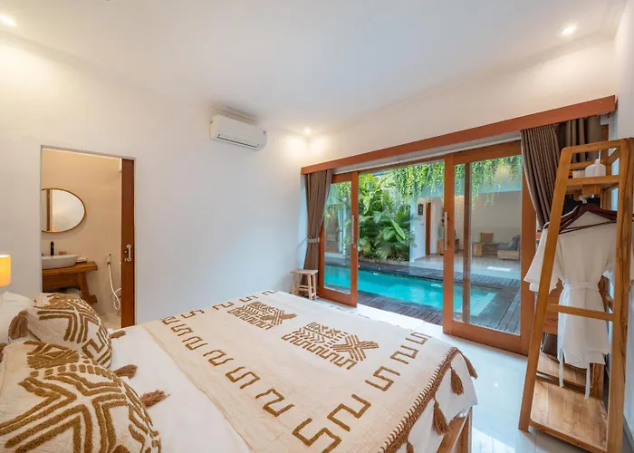 Kemiri Villa *